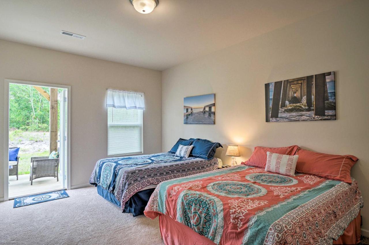 Modern Coastal Condo With Patio 1 Mi To Beaches! Carolina Beach Extérieur photo