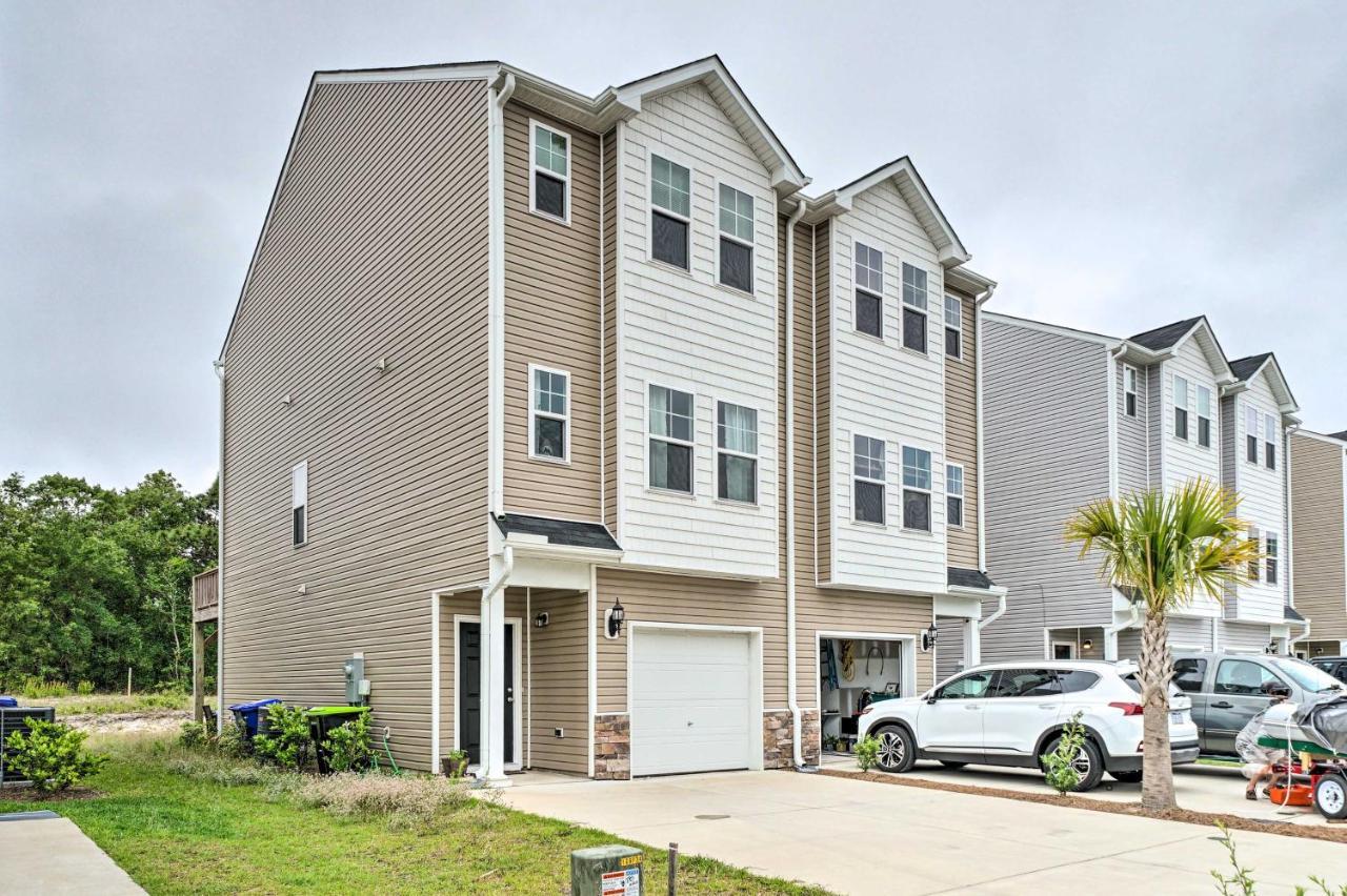 Modern Coastal Condo With Patio 1 Mi To Beaches! Carolina Beach Extérieur photo